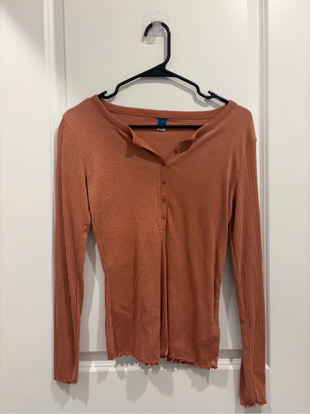 Old Navy Rust Ribbed Henley Long Sleeve Top